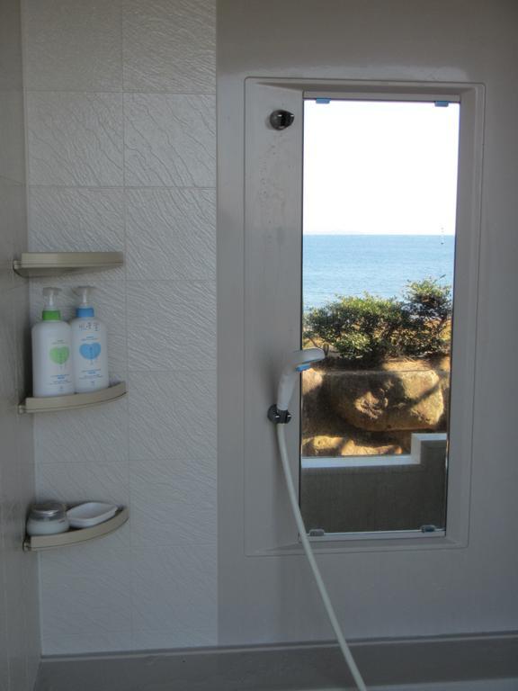 Amakusa West Coast Backpackers Fu-Raibou Albergue Exterior foto